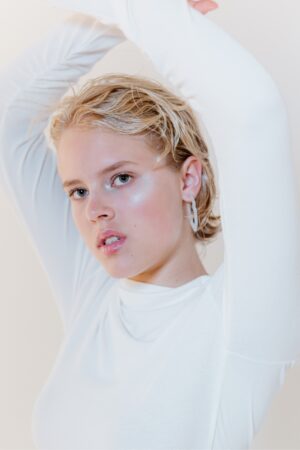 Hoops Bold